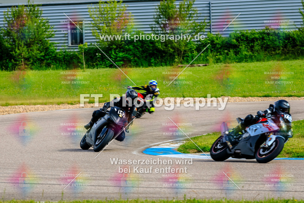 MotoTeam-8585 | Hier findet Ihr Bilder von Touristenfahrten auf der Nürburgring Nordschleife oder von anderen Veranstaltungen die ich besucht habe. Viel Spass beim Durch Schauen 