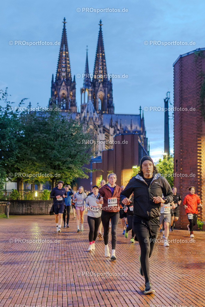 23. Nachtlauf des ASV Koeln; Koeln, 13.05.26 | Impressionen vom 23. Nachtlauf des ASV Koeln am 13.05.26 in der  von Koeln (Deutschland). Foto: BEAUTIFUL SPORTS/Bernd Hoffmann