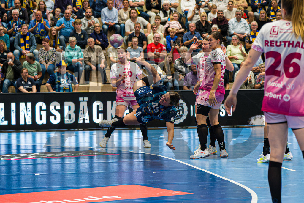 Handball I Frauen I Saison 2026-2027 I Bundesliga I Buxtehuder SV - HSG Bensheim-Auerbach | CONTRAST ZERØ MEDIA - Realisiert mit Pictrs.com