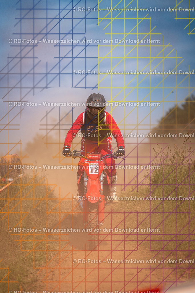 Wolfshausen 3 Lauf -669 | Sportfotografie von RO-Fotos: Motorsport, Motocross, Enduro, Laufveranstaltungen und Triathlon. Professionelle Fotos von Sportlern und Events. - Realisiert mit Pictrs.com