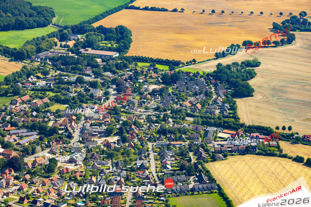Das Luftbild der Stadt Rieseby wurde 2022 vom Flugzeug heraus erstellt (keine Drohnen-Aufnahmen) Aufnahmehöhe ca.450 Meter- hohe Bildauflösung und Druck-Qualität. Garantiert!