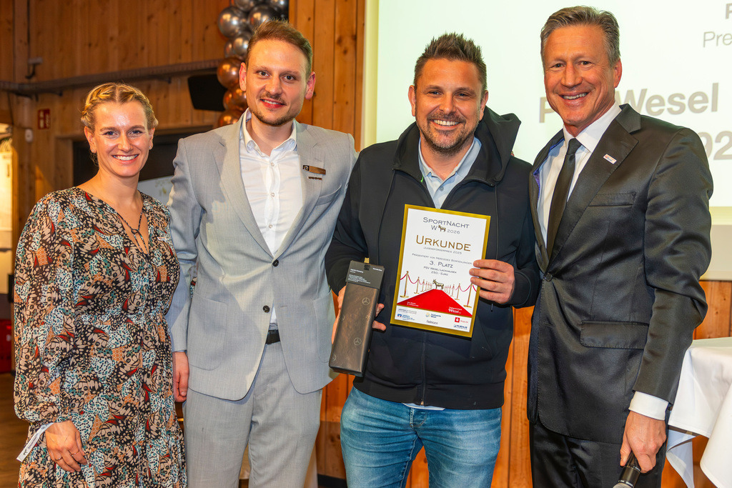 top-top.de 260306-106 | Foto, Video, Fotografie, Videografie, Fotobox, DJ, Discjockey, Musik, Musikbox, Veranstaltung, Photobooth, Amazon, Ebay, Buchtipp, Bestseller, Autor, Verlag, Buch, Wesel, Hamminkeln, NRW, Dinslaken, Rees, Drohne, Hochzeit, Party, Fotobox, Wesel, Fotograf