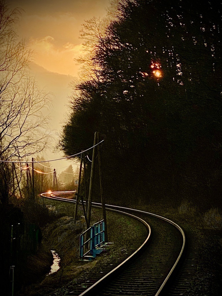 Schiene1 | BILDER AN DIE WAND                                                verschönern sie ihr Büro, ihre Praxis oder ihre viel Wände zu Haus  - Realisiert mit Pictrs.com