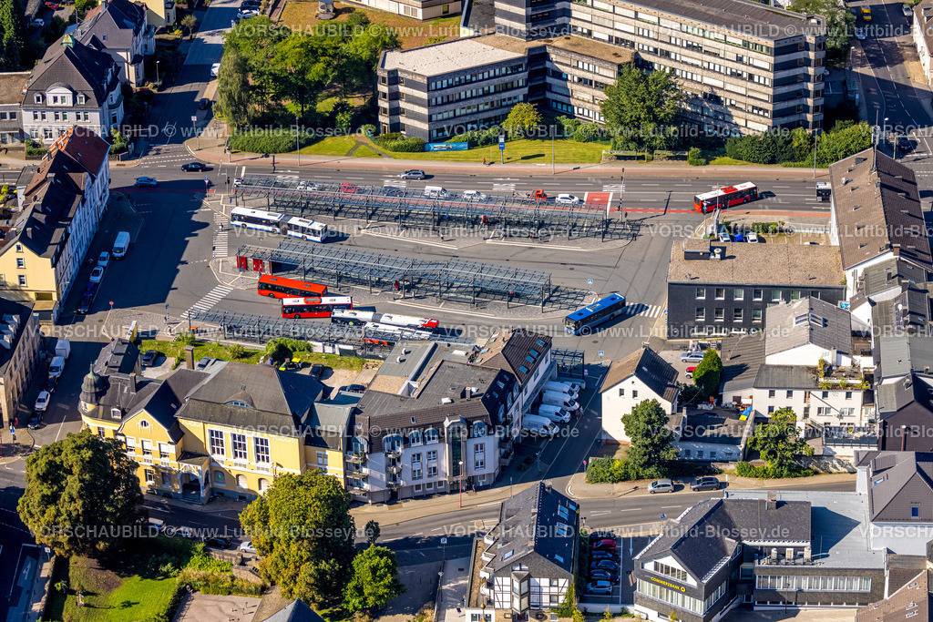 Velbert240812551 | Luftbild, ZOB Busbahnhof, ÖPNV, Friedrich-Ebert-Straße, Velbert, Ruhrgebiet, Nordrhein-Westfalen, Deutschland