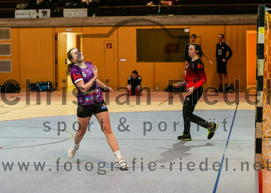 2024-01-27_065_SpVgg_Altenerding_gegen_HSG_Schwab-kirchen | Erding, Deutschland, 27.01.2024:
Handball, Bezirksoberliga Frauen Altbayern 2023 / 2024, 12. Spieltag, SpVgg Altenerding gegen HSG Schwab/kirchen, Endergebnis: 39:28

Marlene Mittermeier (SpVgg Altenerding, #6), Lisa Marie Dörnhofer (HSG Schwab/kirchen, #37)

Foto: Christian Riedel / fotografie-riedel.net