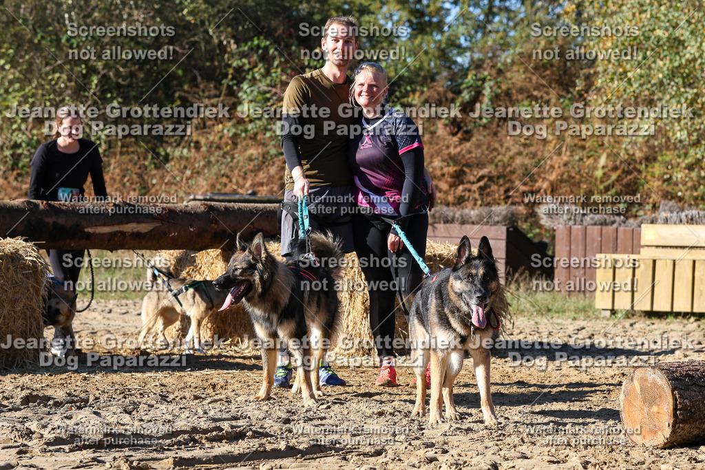 Dog Paparazzi - Strongdog 10-25-2373 | Dog Paparazzi Jeanette Grottendiek Fotografie & Videografie - Realisiert mit Pictrs.com