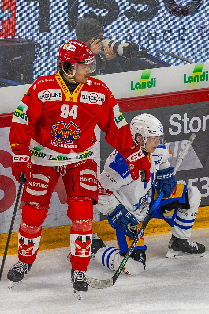EHCB vs EVZ 20260227_WB-7294-2 | Sportbilder, Sportfotograf, Hochzeits- und Eventfotografin, Flugshows, Portraits und Tiershooting, Aviation, Downhill, Nationalleague, Swissleague, International