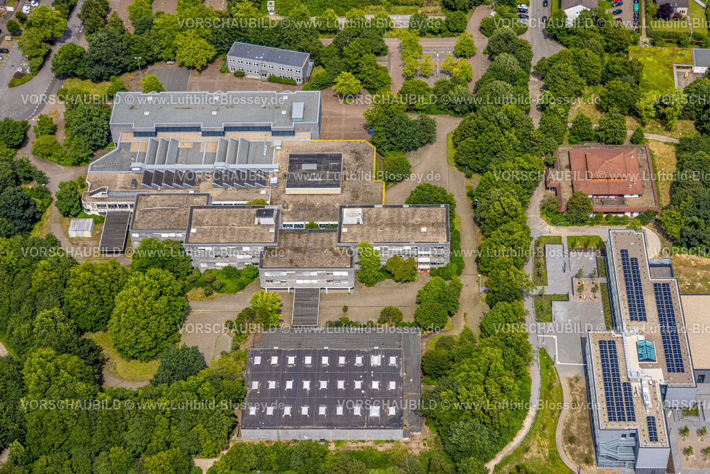 Muelheim240703296 | Luftbild, Berufskolleg und Sporthalle Lehnerstraße, Saarn, Mülheim an der Ruhr, Ruhrgebiet, Nordrhein-Westfalen, Deutschland