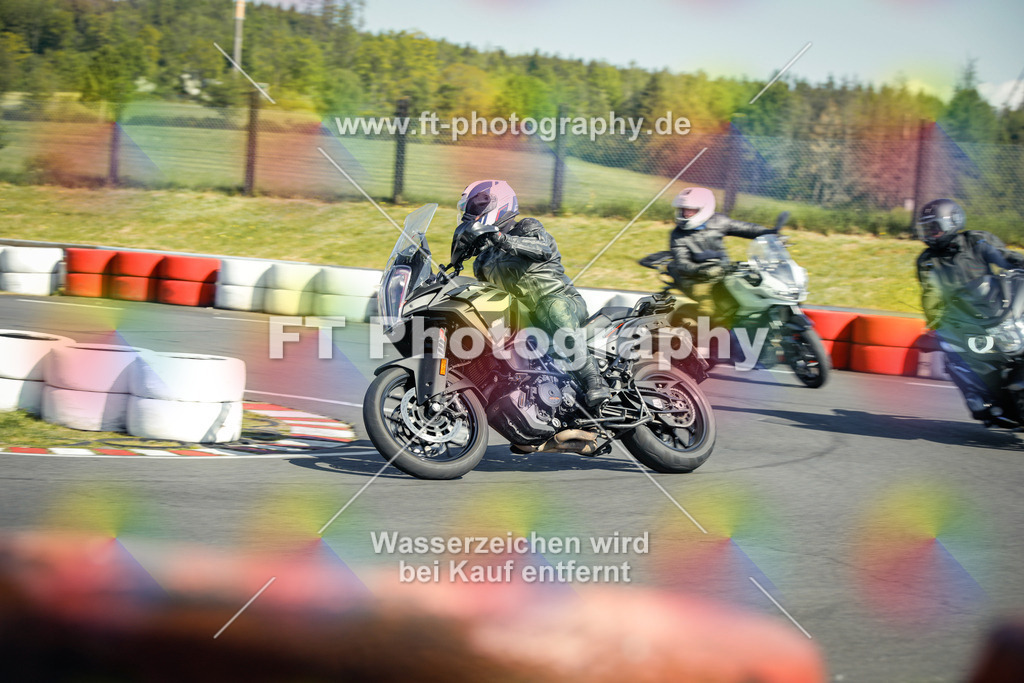 OBK_Mai_Volker_Adam-10327 | Hier findet Ihr Bilder von Touristenfahrten auf der Nürburgring Nordschleife oder von anderen Veranstaltungen die ich besucht habe. Viel Spass beim Durch Schauen 