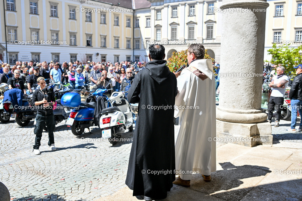 Lets Vespa togehter 2025_ Vespatreffen Neuhofen_ 27.04.2025-224 | 27.04.2025, Neuhofen, Kremsmuenster, AUT, Lets Vespa togehter 2025, Vespatreffen, im Bild Teilnehmer Vespatreffen, Motorsport Stadler©Copyright: Harald Dostal / fodo.media   Alle Bilder honorarfrei