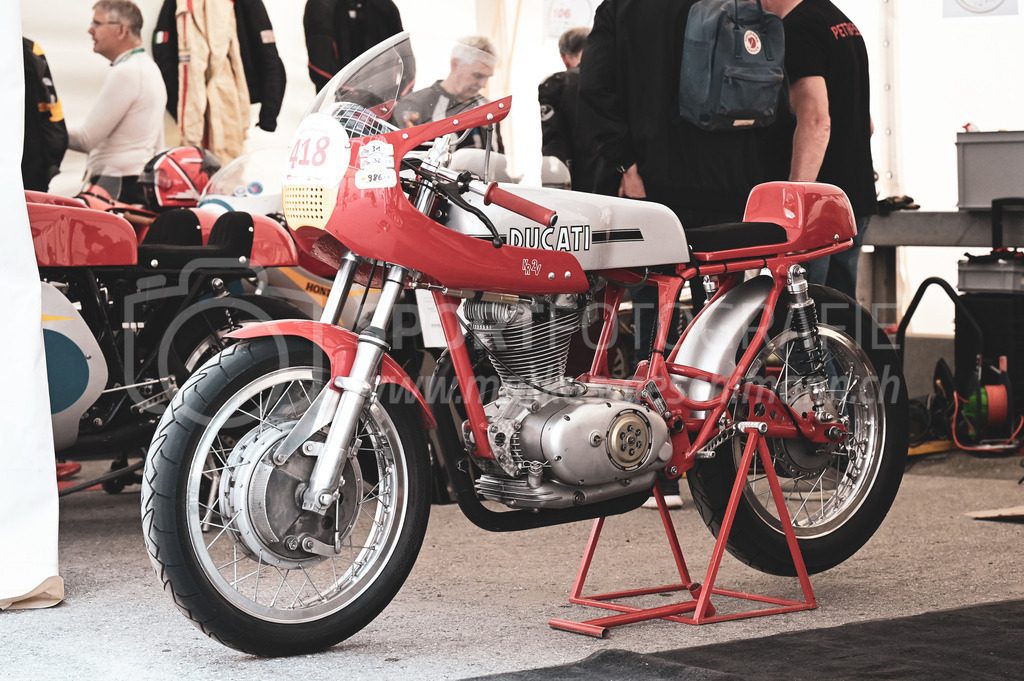 Lenzerheide Motor Classic - 3. Juni 2023 | Lenzerheide Motor Classic, 3. Juni 2023. 
Instagram: @lenzerheidemotorclassics / @acs.ch
Bild: Sportfotografie Markus Aeschimann | www.markus-aeschimann.ch - Realisiert mit Pictrs.com