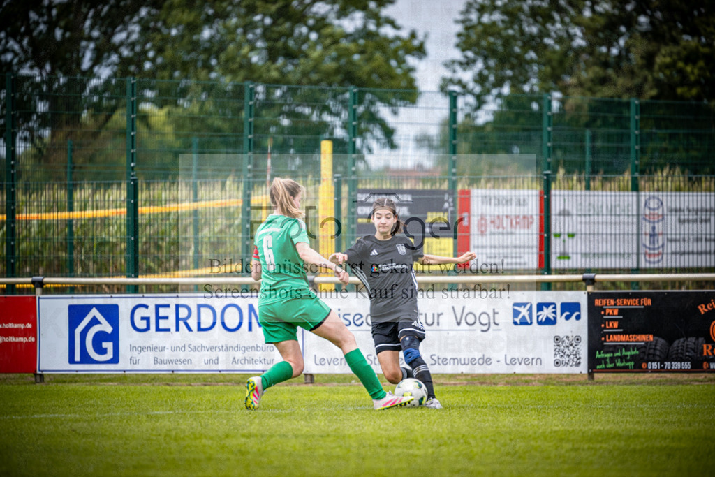 SG Bohmte/Ostercappeln/Schwagstorf - SG Hollenstede / Schwagstorf | Fr.-BZL Weser-Ems Süd · 1. Damen - SG Hollenstede / Schwagstorf · Sportplatz - Realisiert mit Pictrs.com