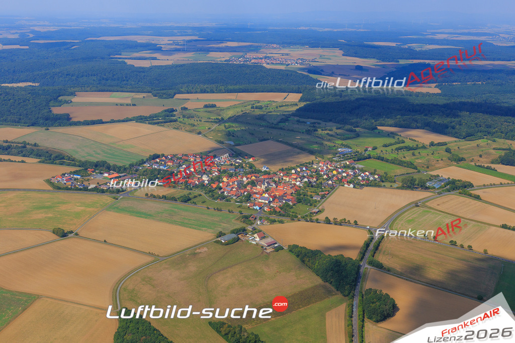 Luftbild von Loeffelsterz Schonungen - Luftaufnahme wurde 2015 von https://frankenair.de mittels Flugzeug (keine Drohne) erstellt - die Geschenkidee