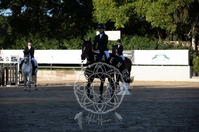 2B4A4008 | pixelfaenger - Realisiert mit Pictrs.com