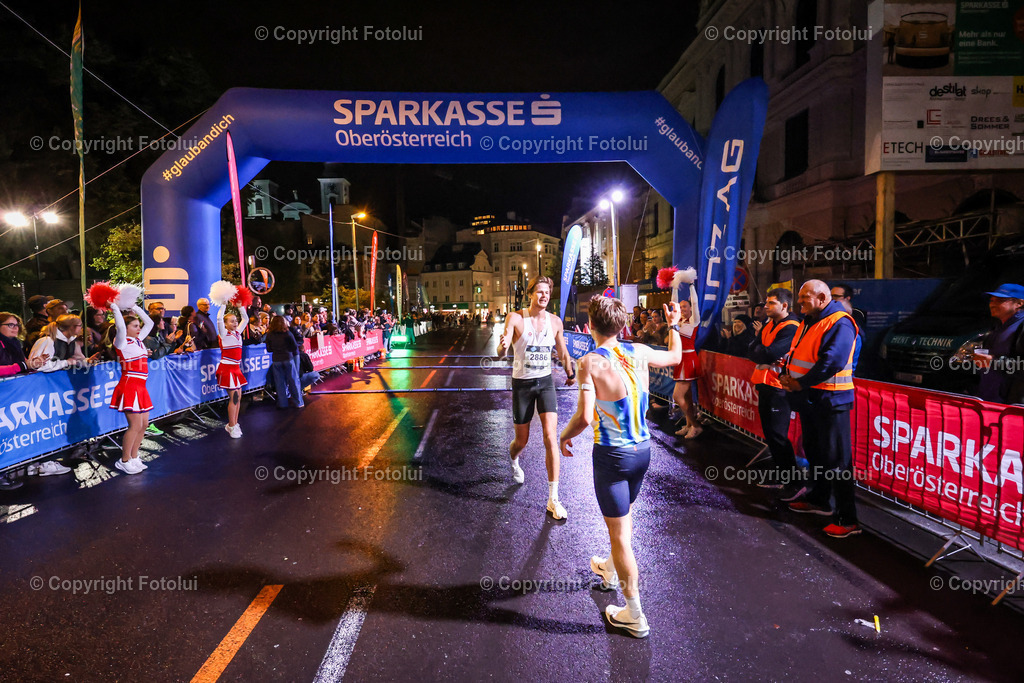A-BINDER_20250925_0130 | LINZ, AUSTRIA,25.Sept.25 - NIGHT RUN LINZ. Image shows Photo: Sportmediapics.com/ Manfred Binder