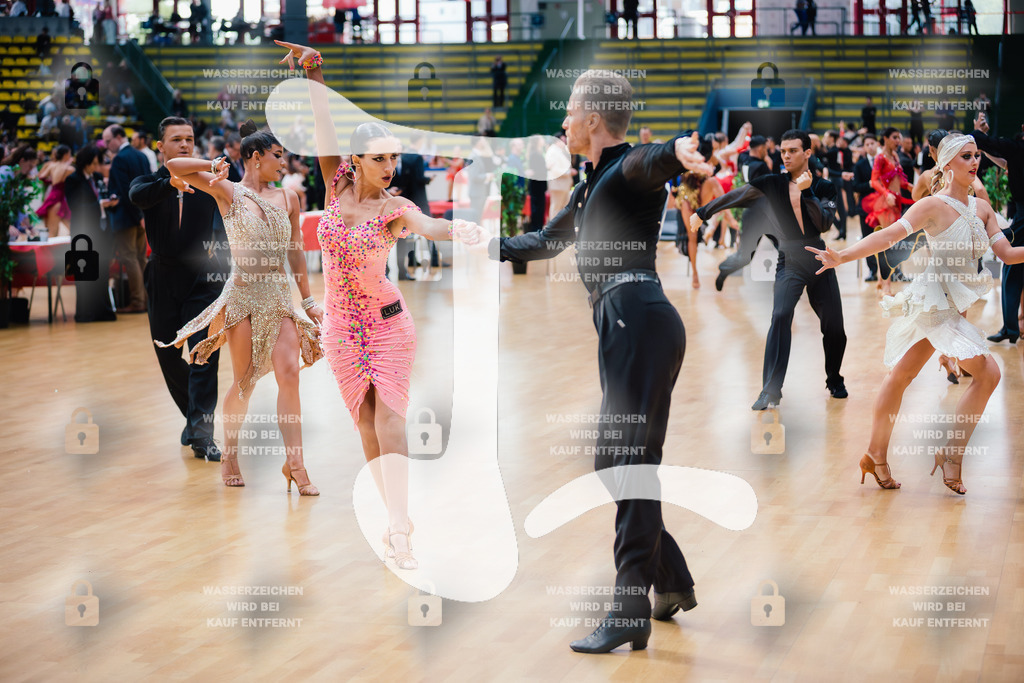 Hessen Tanzt WDSF International Open Latin 56th (76) Jason Vissers _ Liesa Van Kerkhoven (TSC Düsseldorf Rot-Weiss)-2025-05-18-2875 | Webshop for digital downloads and prints of dance sport, event & show photographer Julian Link - Realisiert mit Pictrs.com