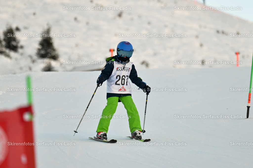 SRS_26.12.2025_0172 | SRS_26.12.2025_0172 - Realisiert mit Pictrs.com