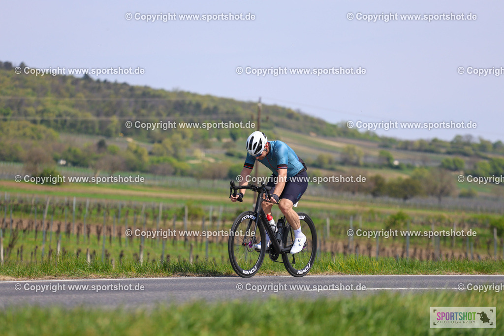 IMG_2221 | @sportshot_your_pictrs #yourpictures#roadtowm2029 #nrm #neusiedlerseeradmarathon #neusiedlersee #neusiedlerseetourismus #burgenland #mörbisch #nrm26 #burgenlandtourismus #voglundco #poweredbyburgenlandtourismus #radsport #rad #marathon #ucigranfondo #visitburgenland #ucigranfondoworldseries