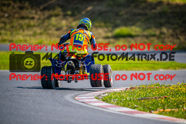 MaZZes_FotoMatrix_230528_1222 | QUAD