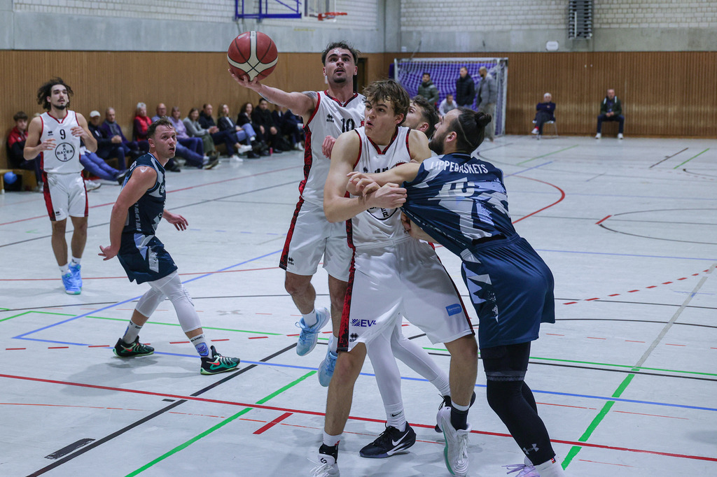 1.Regio BAYER GIANTS vs LippeBaskets Werne-32 | Fotos von Basketballspielen aus dem Raum NRW fotografiert von Gero Mueller-Laschet und Daniel Schaefer - Realisiert mit Pictrs.com