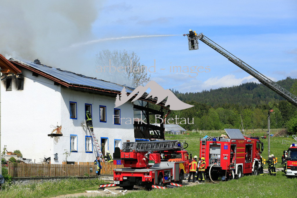 21052016-fb-2175 | Feuerwehreinsatz Frauenau, Doerfl