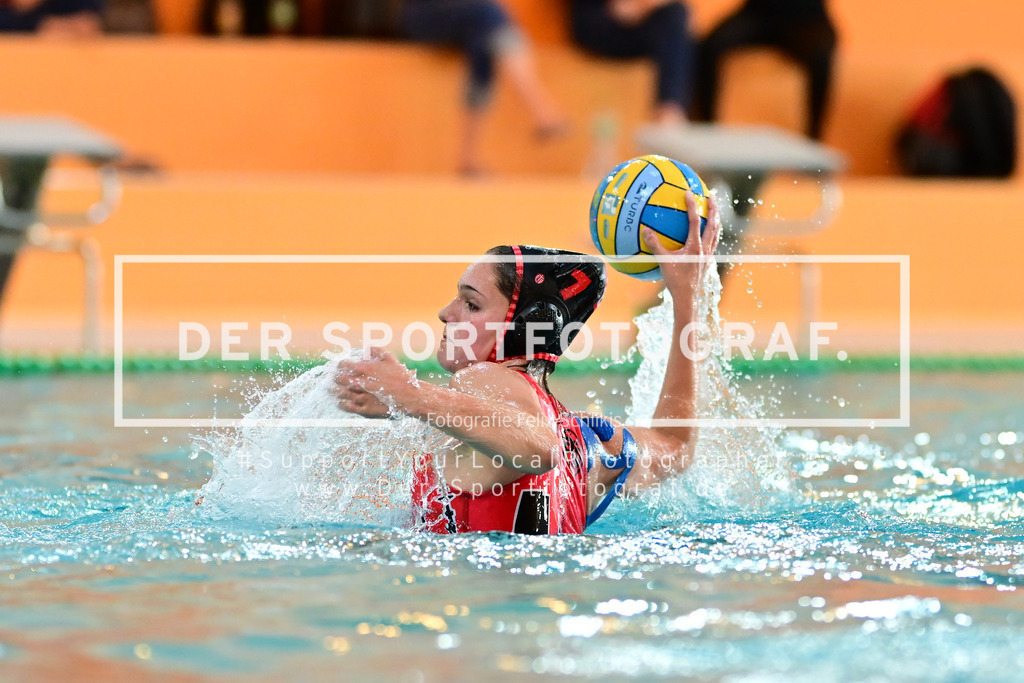 Wasserball I Juniorinnen I Saison 2024-2025 I DSV-Nachwuchscup U16 I SSV Esslingen - Eimsbütteler TV I 48399 | Der Sportfotograf. - Realisiert mit Pictrs.com