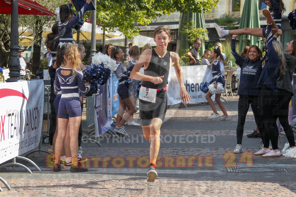 250824_1142_EV4_9017 | Sportfotografie im Rhein-Sieg Kreis, Köln, Bonn, NRW, Rheinland Pfalz, Hessen, etc. Unser Tätigkeitsfeld umfasst den Laufsport vom Volkslauf über den Marathon, Duathlon, Triathon bis zum Ultralauf wie Kölnpfad Ultra oder Schindertrail.