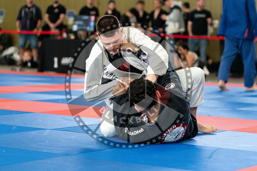 20250510PBB1159 | Athletes compete during the JJLG Berlin Open Jiu-Jitsu Championship on May 10, 2025 in Berlin, Germany. © Chiara Dazi / photoblackbelt