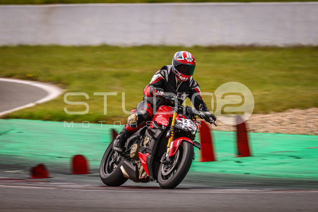 0290-250910-OSL-021_290 | Deine Full-Service-Agentur für ✔️Videoproduktionen und ✔️Motorsportfotografie Jetzt Angebot anfragen!