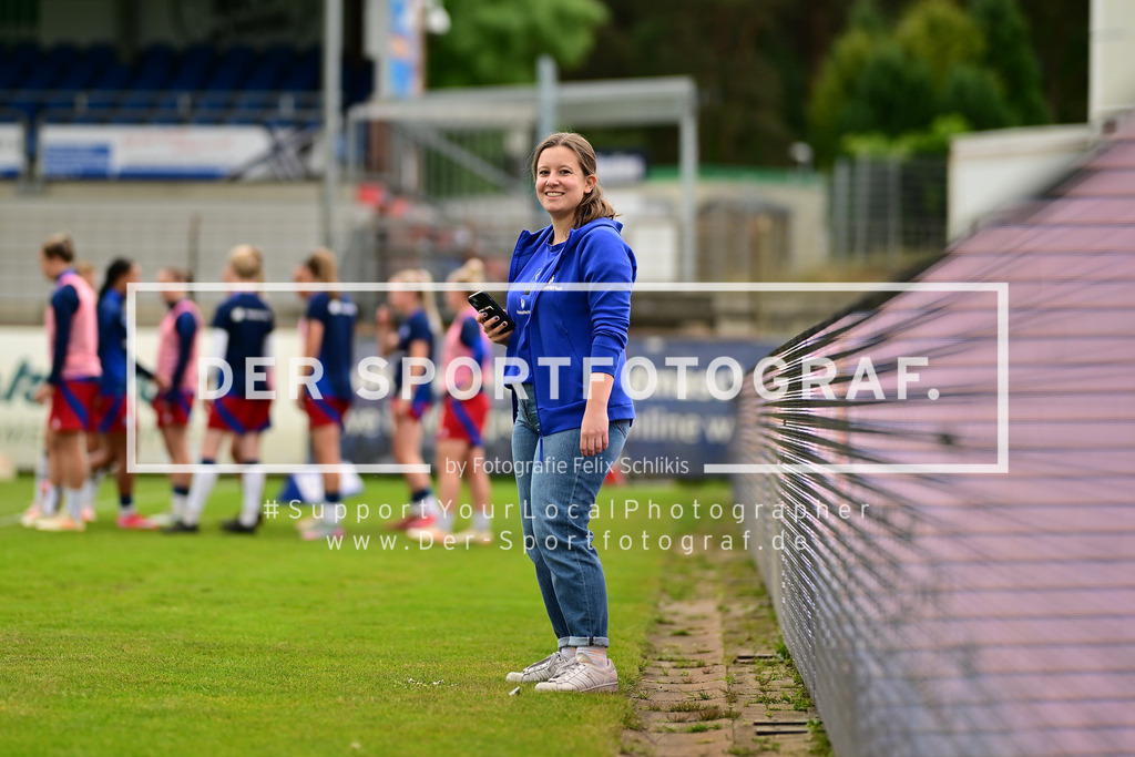 Fußball I Frauen I Saison 2024-2025 I 2. Bundesliga I 26. Spieltag I SV Meppen - Hamburger SV I 015280 | Der Sportfotograf. - Realized with Pictrs.com
