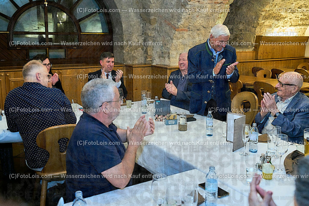 ALP9643_Foederation_Chopin-Ges_Hildebrand Walter | (C)FotoLois.com, Alois Spandl, Föderation der internationalen Chopin-Gesellschafen (deren gibt es weltweit 34) - Zusammentreffen und Sitzung im Vorfeld des XXXIX. Chopinfestivals in der Kartause Gaming und Rahmenprogramm - Ausflug mit dem Bus zum Lunzer See und nach Lackenhof, gemeinsames Abendessen, Do 3. August 2023.