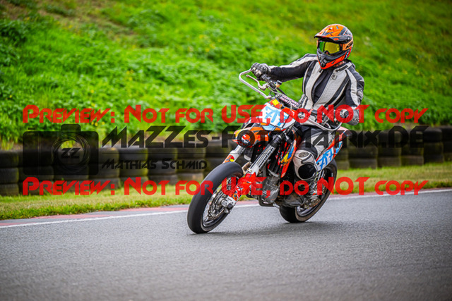 MaZZes_FotoMatrix_231001_8694 | UE40