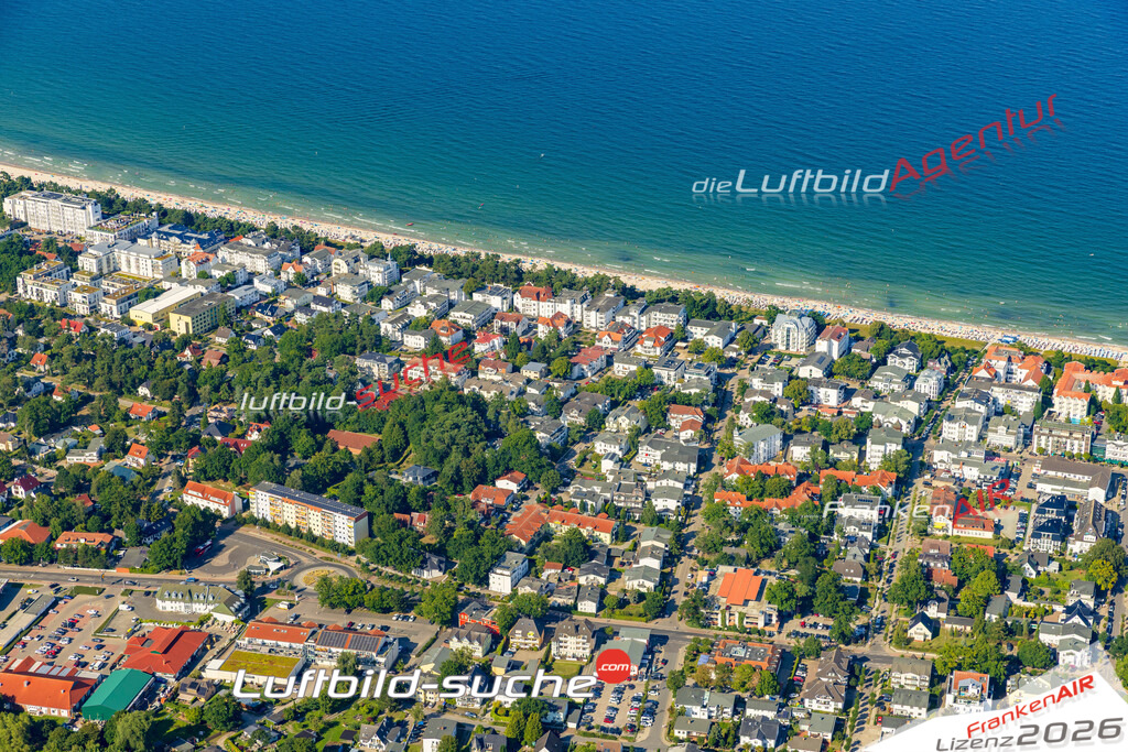 Luftbild Binz - Die Luftaufnahme wurde 2025 vom UL-Flugzeug heraus erstellt ( keine Drohne ) - Hochauflösende Luftaufnahme - für professionelle Ausdrucke geeignet. Die Geschenkidee !Hier alle&nbsp;Infos zur Lizenzierung der LuftaufnahmeWir fliegen auch dieses Jahr wieder in Ihre Region um Luftbilder zu erstellen.- Luftbild anfragen