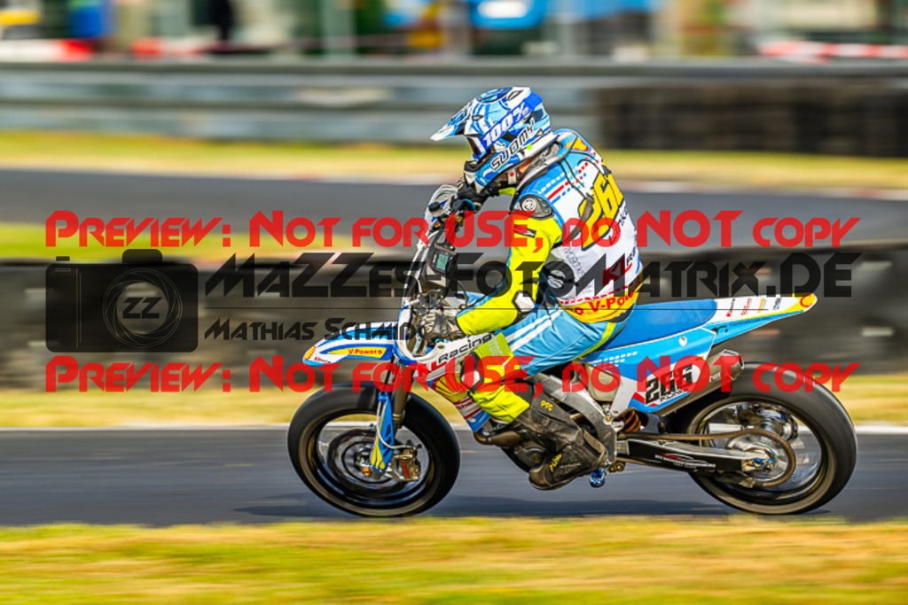 MaZZes_FotoMatrix_230701_6513 | S4