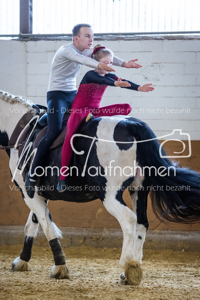 GS-NS-123 | MomenTaufnahmen Pferdesportfotos