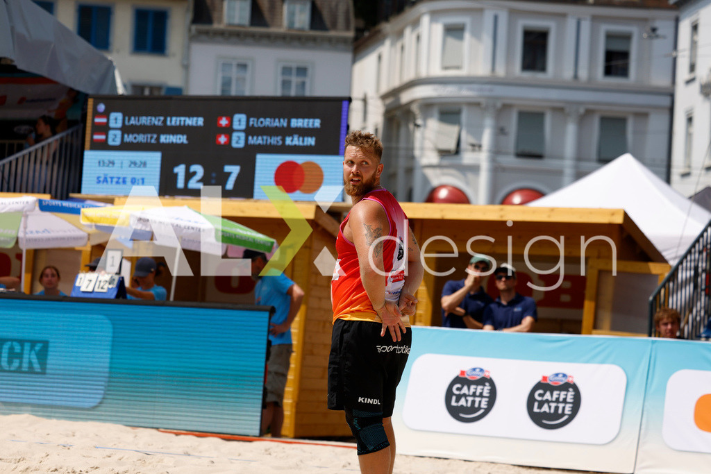 Obi BeachTour 2026 - Basel | BASEL, SWITZERLAND - JULY 19: MORITZ KINDL (AUT) during the Obi BeachTour 2026 match between LEITNER / KINDL (AUT) and BREER / KÄLIN (SUI) at Barfüsserplatz on July 19, 2026 in Basel, Switzerland. - Realisiert mit Pictrs.com