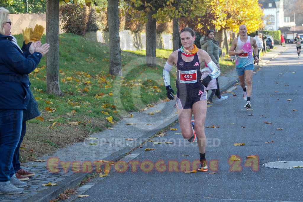241201_1212_EV4_1927 | Sportfotografie im Rhein-Sieg Kreis, Köln, Bonn, NRW, Rheinland Pfalz, Hessen, etc. Unser Tätigkeitsfeld umfasst den Laufsport vom Volkslauf über den Marathon, Duathlon, Triathon bis zum Ultralauf wie Kölnpfad Ultra oder Schindertrail.