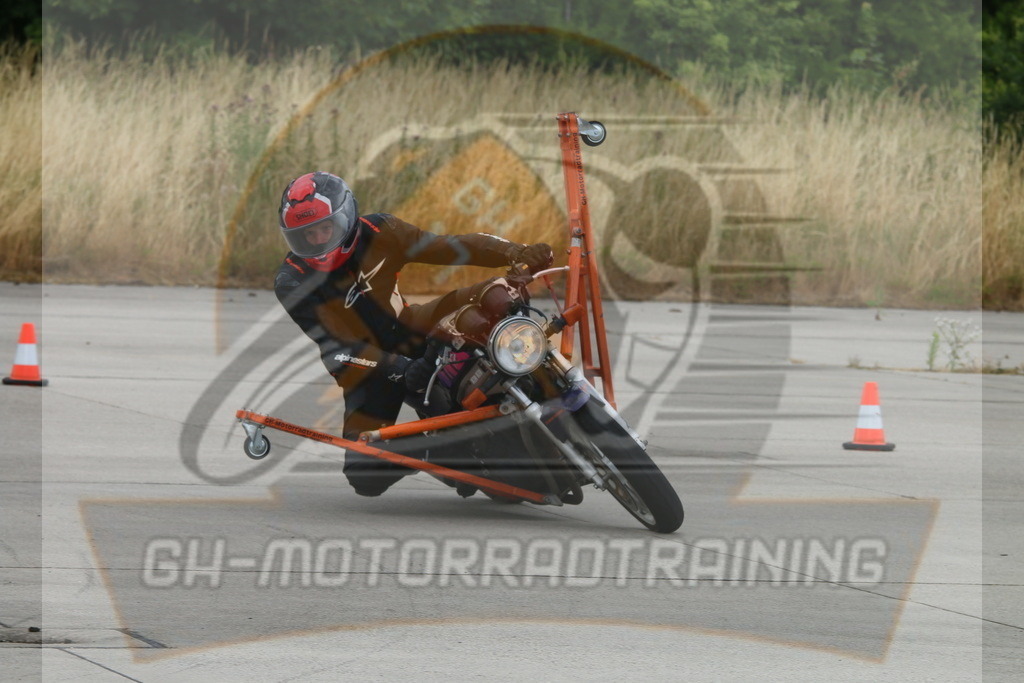 IMG_3227 | gh-motorradtraining-foto.de - Realisiert mit Pictrs.com