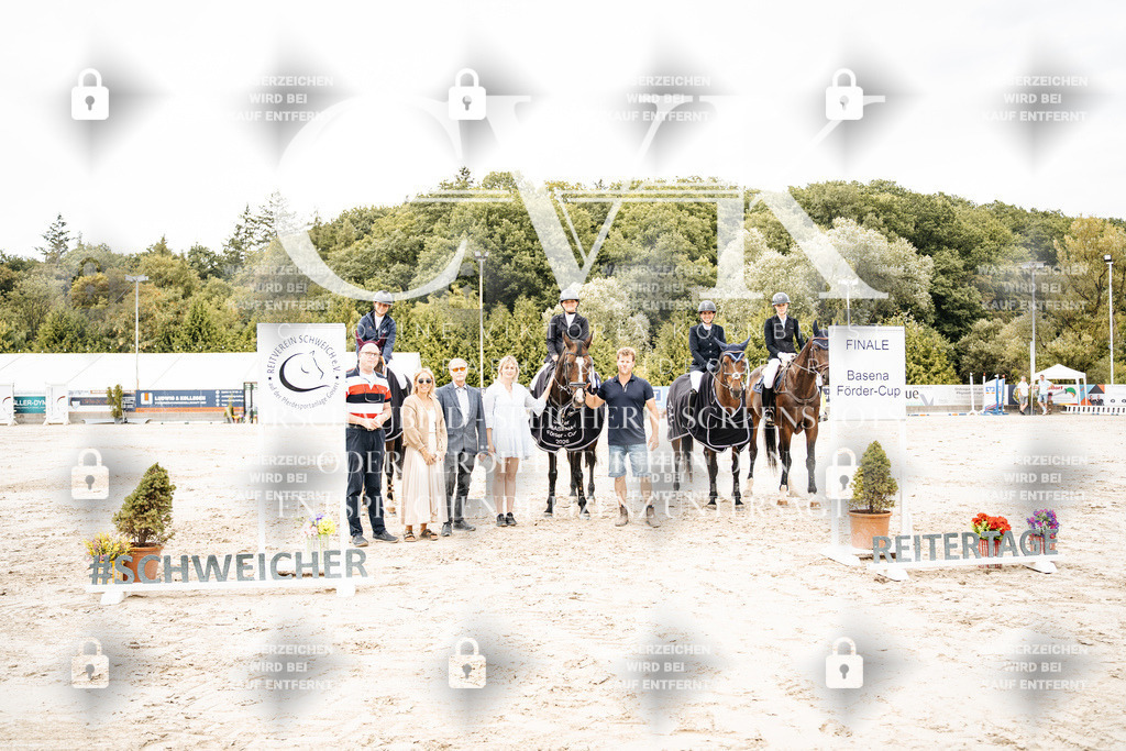 CK704887 | Turnierfotografie Pferdefotografie Trier Rheinland-Pfalz Pferdesport Reitsport Tierfotografie Sportfotografie Pferdevideo Pferdevideografie Equestrianvideography equestrianphotography  - Realisiert mit Pictrs.com