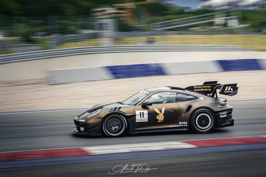 R6AT4080 _Alexander Tschuncky | Entdecken Sie die faszinierende Welt von Alexander Tschuncky Arts: Kreative Fotografie, atemberaubende Automobilkunst und hochwertiger Bilderdruck. Lassen Sie sich inspirieren! - Realisiert mit Pictrs.com
