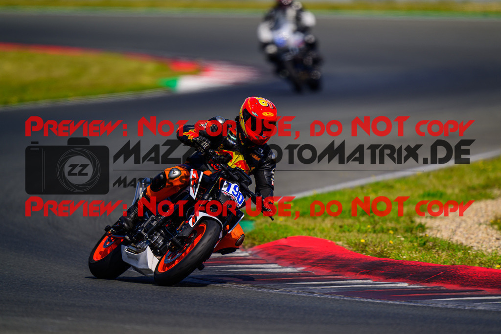 MaZZes_FotoMatrix_240725_6007705_0461 | BLAU