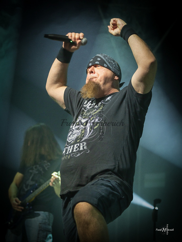 Justice 23.12.2025 | Frank Herberich Fotografie, Frank Herberich, Fotografie, Hochzeit, Portrait, St. Peter Ording, Ording, Westerhever, Nordsee, Frank Fotografie, Hardheim,  Odenwald,Walldürn, Band,Eventfotografie - Realisiert mit Pictrs.com