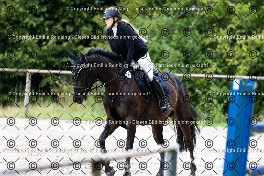 CL5A9587 | Emilia Reinking Fotografie - Realisiert mit Pictrs.com