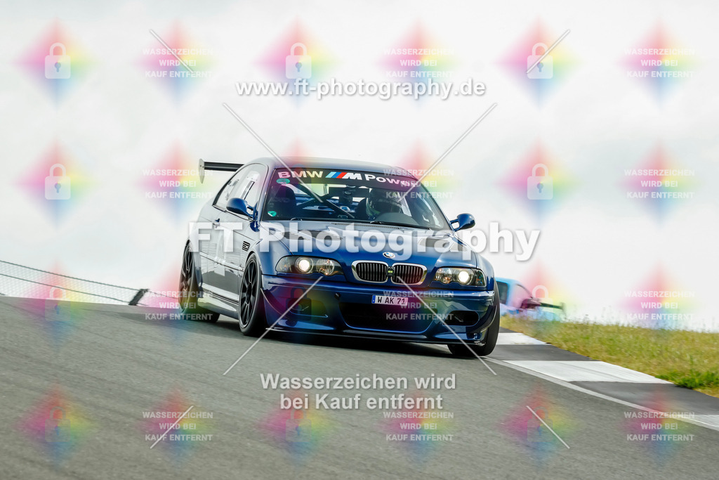 _GTS5502 | Hier findet Ihr Bilder von Touristenfahrten auf der Nürburgring Nordschleife oder von anderen Veranstaltungen die ich besucht habe. Viel Spass beim Durch Schauen 