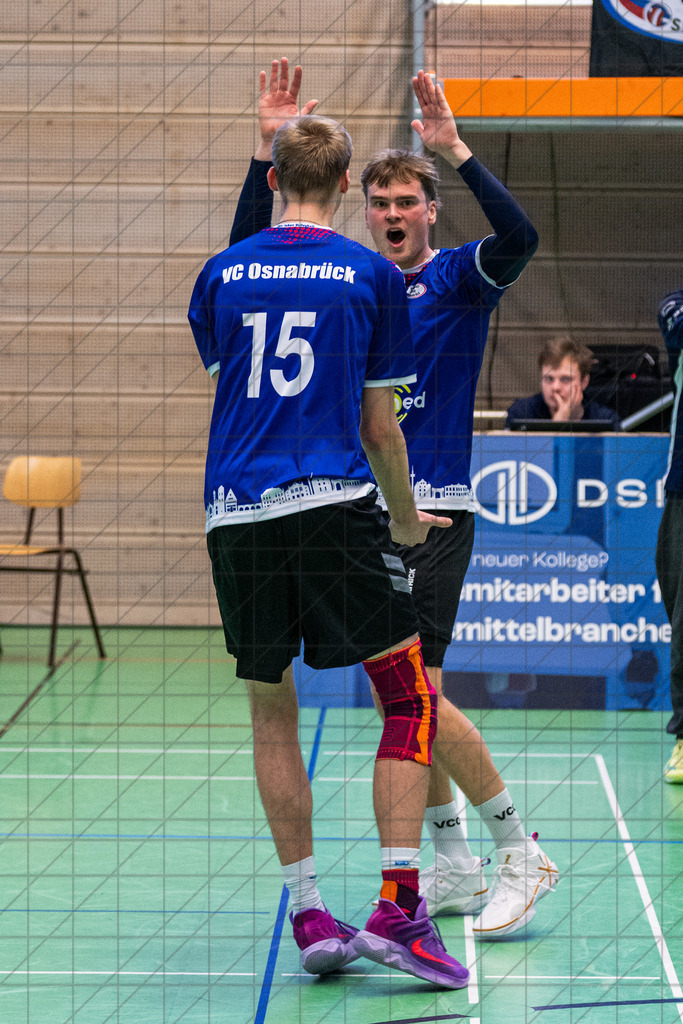 Oberliga 1 Männer 25/26 | VC Osnabrück I vs. FC Schüttorf II | 13.12.25: Oberliga 1 Männer 25/26 | VC Osnabrück I vs. FC Schüttorf II / Osnabrück / Deutschland  //   CREDIT:www.bullenfotos.de, Martin König, Hörner Weg 40, D-49078 Osnabrück, +4917663732967 // Nutzung und Weitergabe nur zu den vereinbarten Zwecken. Presseanfragen an Ersteller. Alle Rechte beim Ersteller. Honorierung nach MFM. - Realisiert mit Pictrs.com