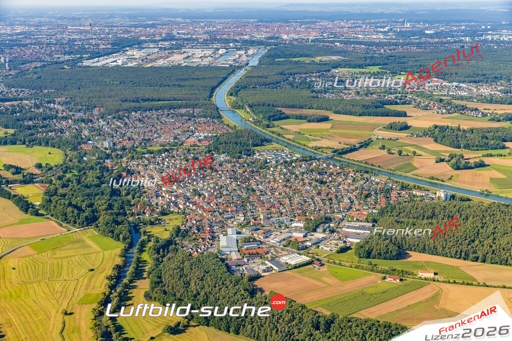 Klassische Luftaufnahme ohne Drohne zeigt:Katzwang bei Nürnberg - Die Luftbildaufnahme wurde 2025 vom UL-Flugzeug heraus erstellt ( keine Drohne ) - Hochauflösende Luftaufnahme -Nicht vergleichbar mit Google Maps oder Satelittenbilder- Die Geschenkidee !Mit Lizenz und Bildrechte bestellbar
