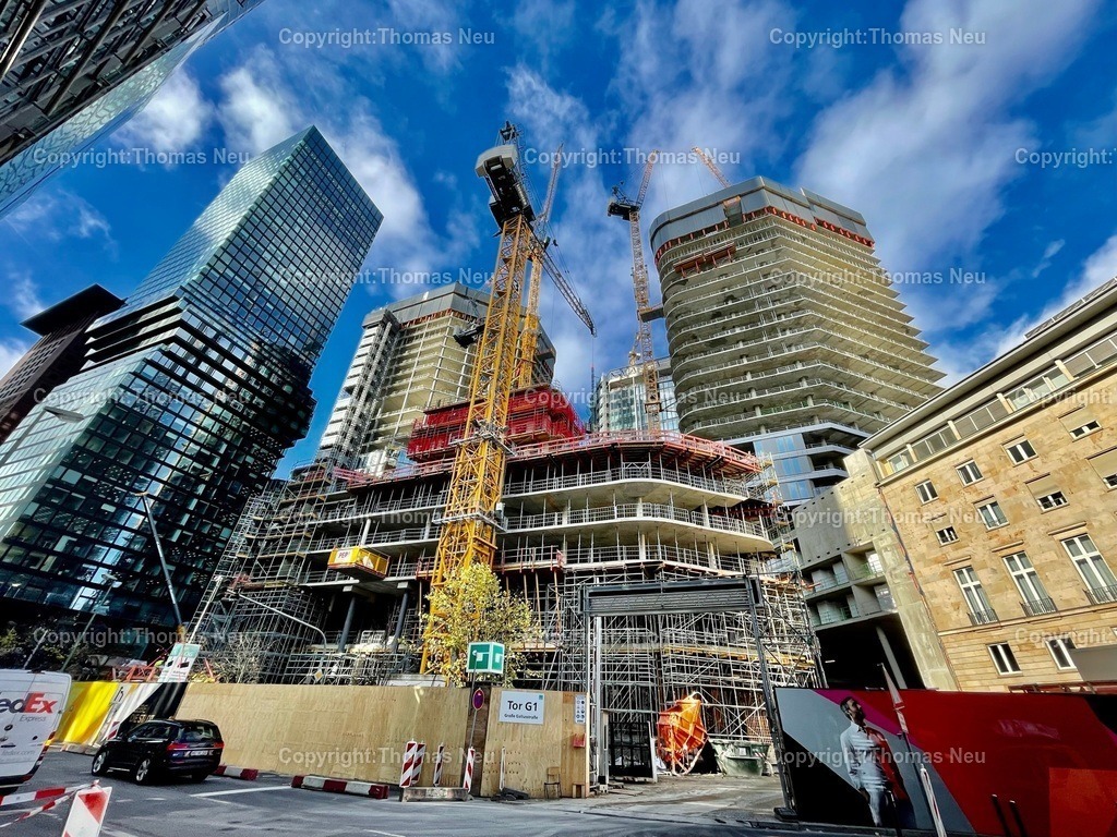 CF67E75B-C685-4344-8DA2-5F7F3BB0B7D7 | Stadt der Kontraste, Mainhatten,Frankfurt, Architektur
