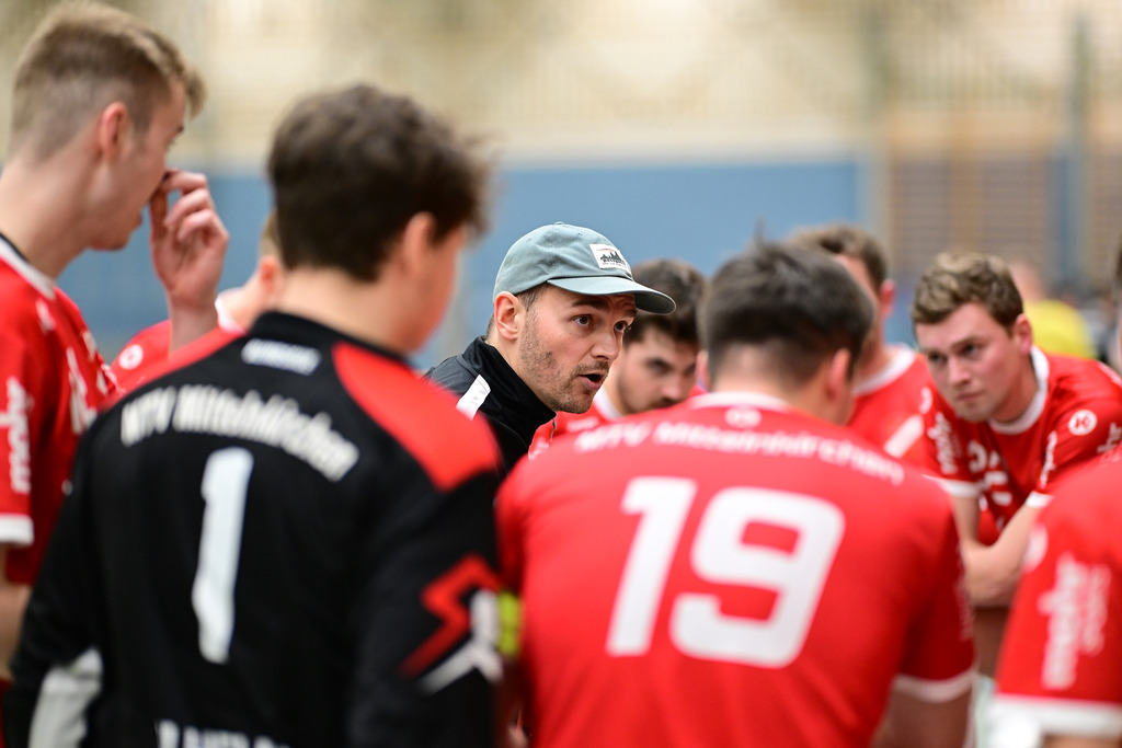 Floorball I Herren I Saison 2024-2025 I 2. FBL Herren Nord-West I 9. Spieltag I MTV Mittelnkirchen - TSV Tollwut Ebersgöns | Der Sportfotograf. - Realisiert mit Pictrs.com