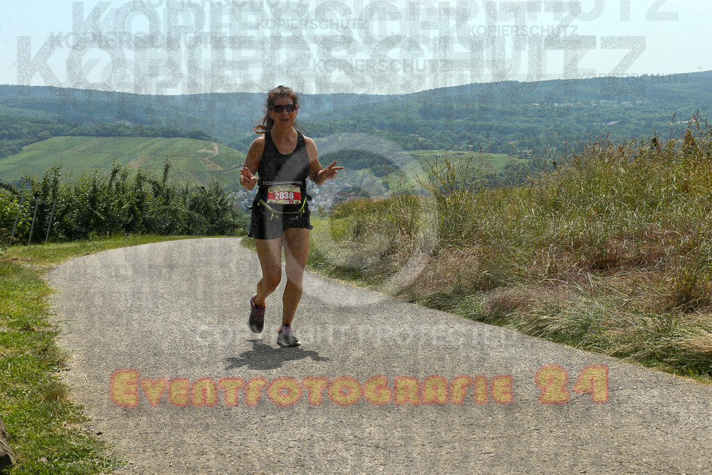 250614_1324_EX1_8828 | Sportfotografie im Rhein-Sieg Kreis, Köln, Bonn, NRW, Rheinland Pfalz, Hessen, etc. Unser Tätigkeitsfeld umfasst den Laufsport vom Volkslauf über den Marathon, Duathlon, Triathon bis zum Ultralauf wie Kölnpfad Ultra oder Schindertrail.