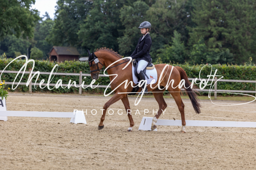 7I8A5011 | melanie-engelhardt-photography - Realisiert mit Pictrs.com